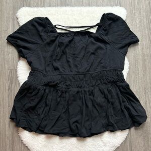 Torrid Elegant Black Women's Short Sleeve Blouse NWT